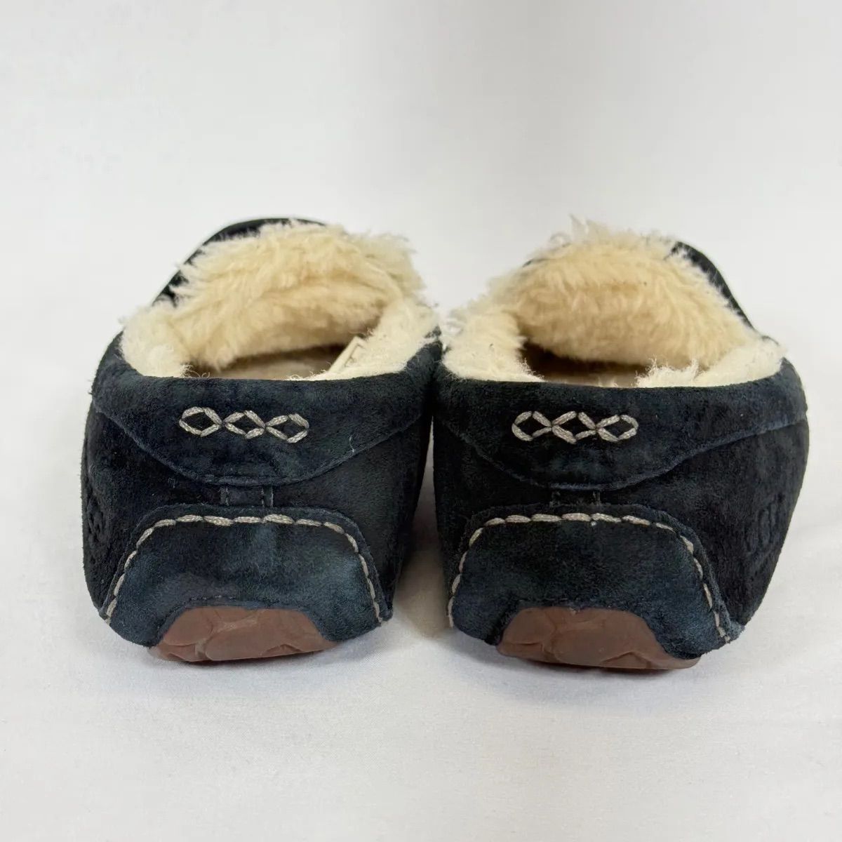 UGG アグ アンスレー 23cm ボア モカシン ムートンシューズ