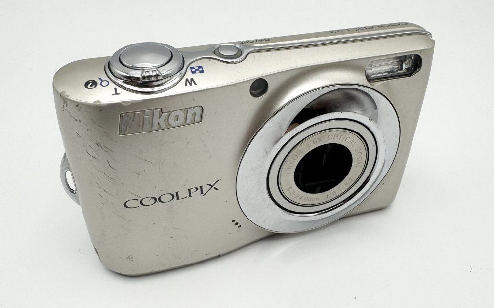 Nikon デジタルカメラ COOLPIX クールピクス L22 シルバー