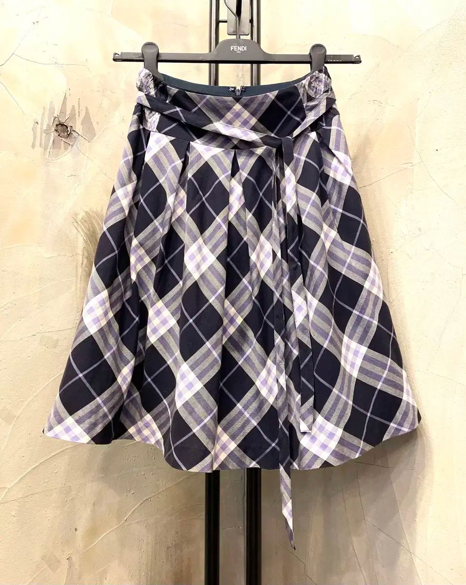 BURBERRY バーバリー ハイウエスト シャーリング スカート 55 66