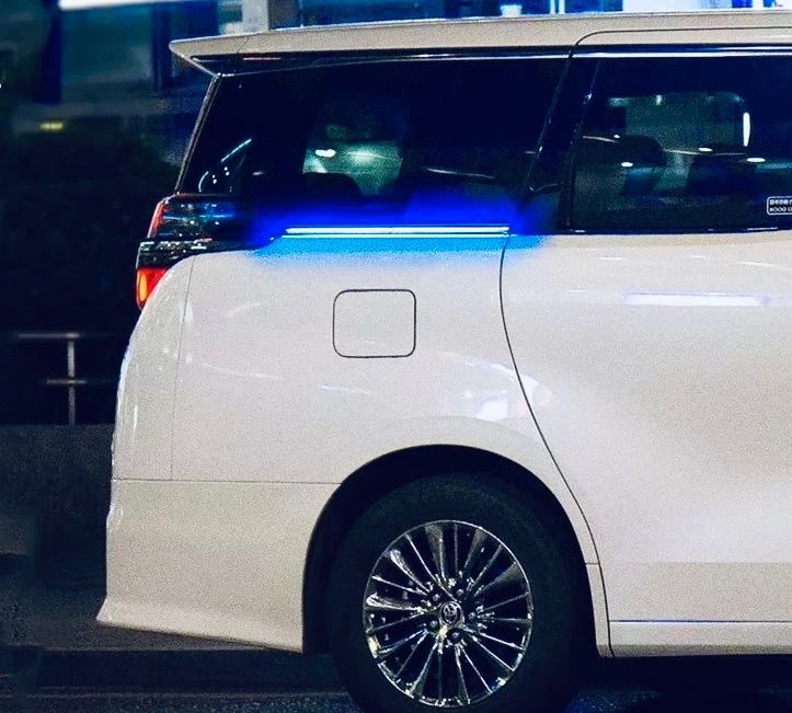 ヴェルファイア30系 アルファード30系 後期サイド流れるウインカー