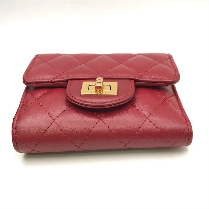良品 CHANEL シャネル 2.55 マトラッセ コンパクト ウォレット