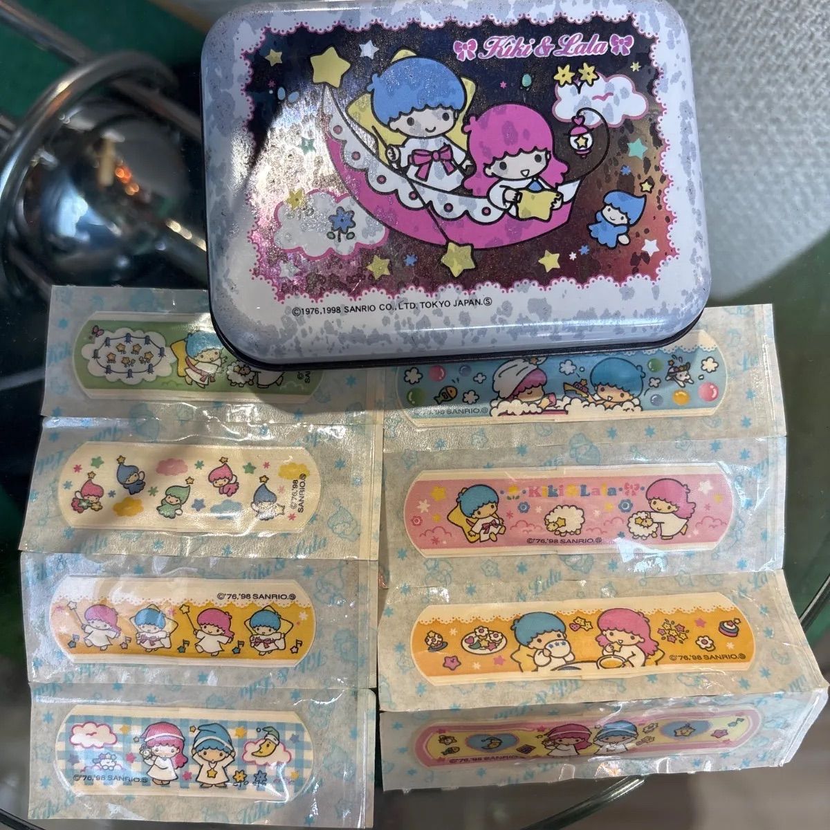 キキララ　缶　レトロ　缶ケース　小物入れ キキララ 昭和 レトロ 缶 レア 当時物 80年代 廃盤品 小物入れ