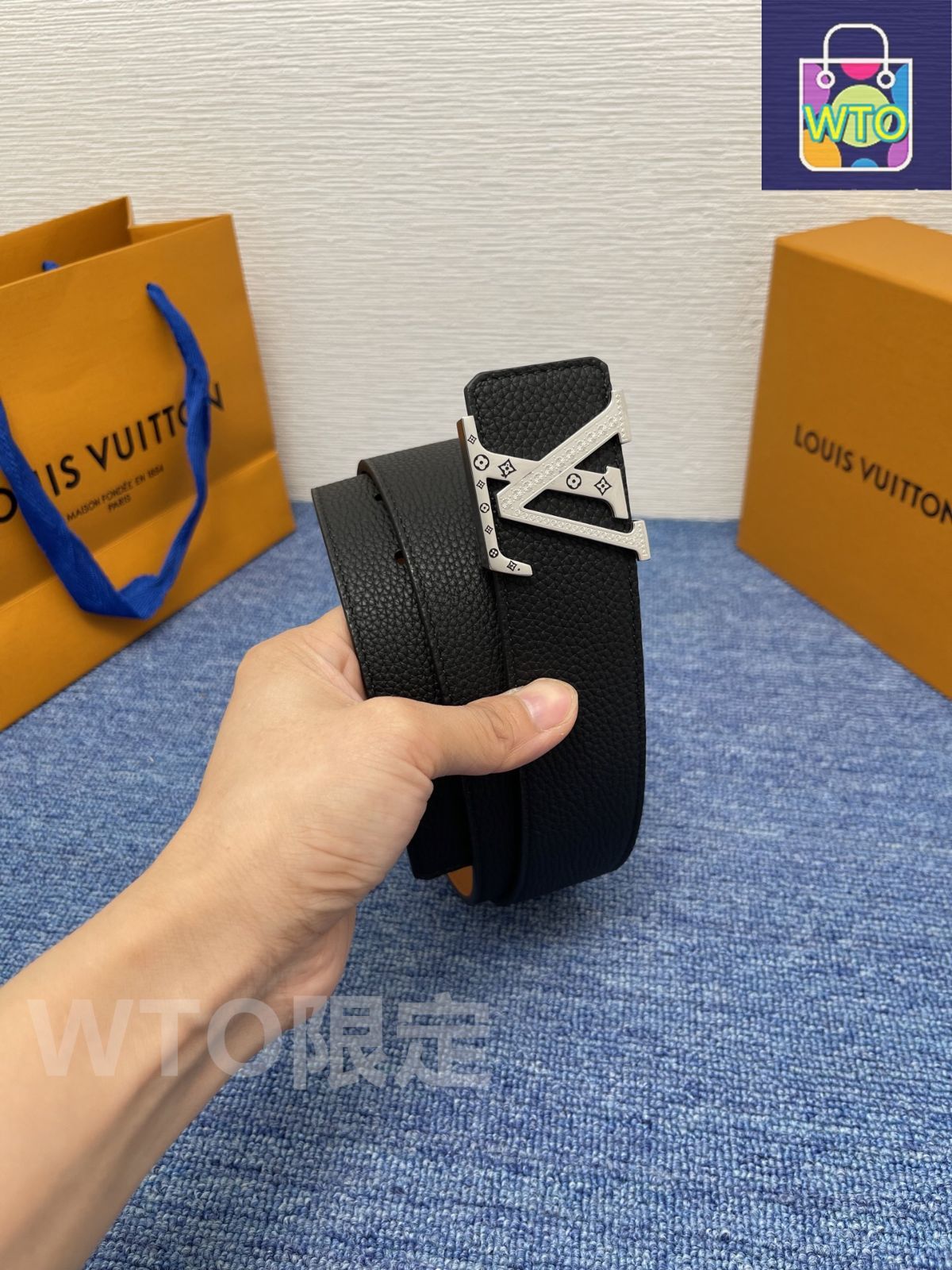 9224新品 ダマスカス 先丸包丁9寸 海流紋105層 黒檀黒水牛白三本巻八角