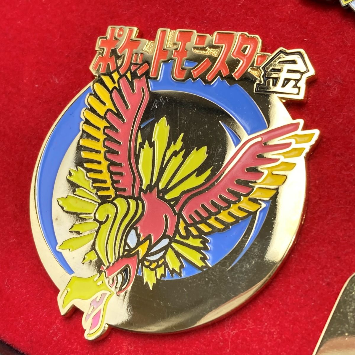 ポケットモンスター 2000 ミレニアム バッジ ピンバッジ