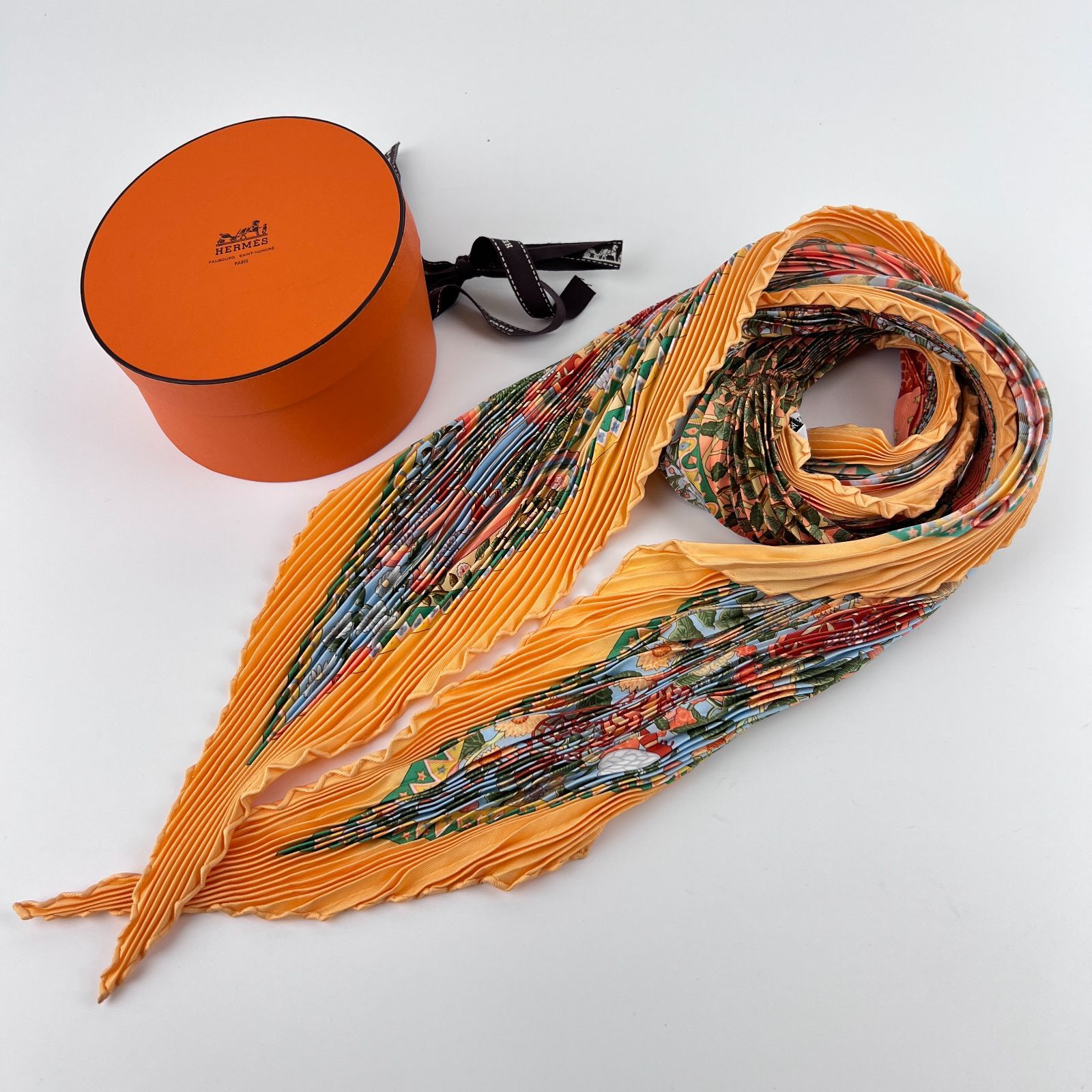 エルメスプリーツスカーフ エルメス プリーツスカーフ エルメス