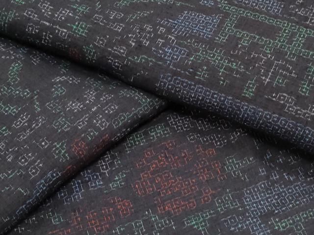 平和屋着物○結城紬 100亀甲 飛び亀甲柄 舞蝶文 正絹 逸品 AAAU8340zg