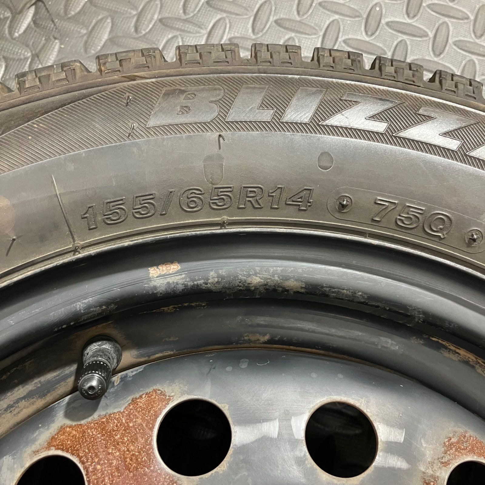 ブリヂストン ブリザックVRX