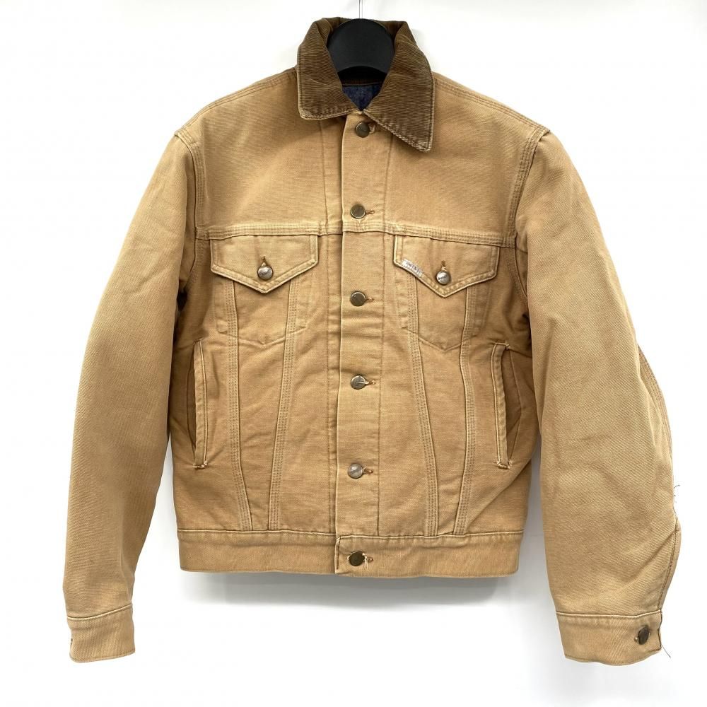 Carhartt ベージュ ダック生地ジャケット　トラッカージャケット carhartt カーハート ダック地 トラッカージャケット 裏地