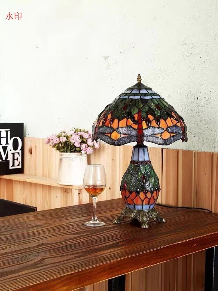 ステンドグラスランプ 花柄　卓上ランプ アンティーク ヴィンテージ ステンドグラスランプ 花柄 卓上ランプ アンティーク ヴィンテージ