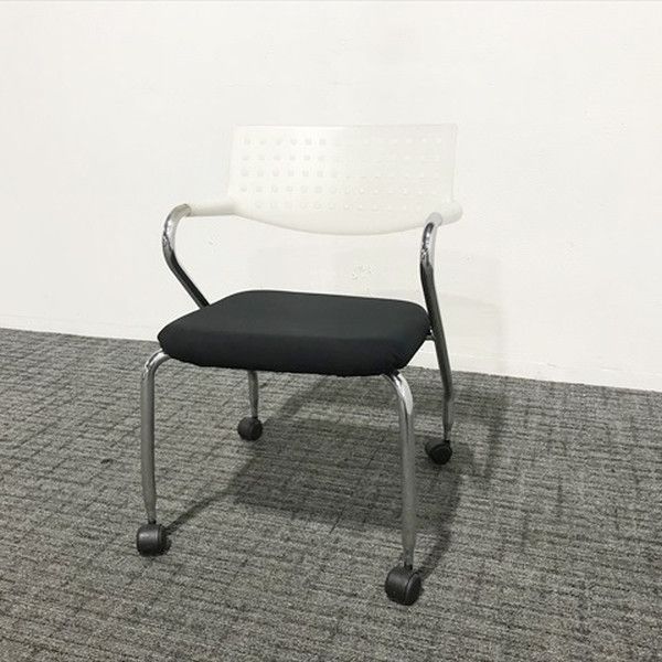 スタッキングチェア ミーティング 会議 肘付 ビザロール2 キャスター付 Vitra ヴィトラ ホワイト ブラック