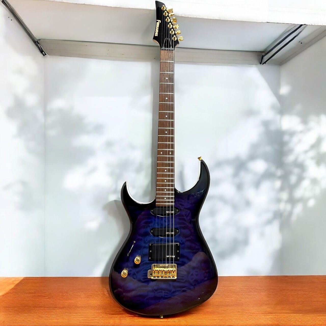 ☆美品 希少カラー FERNANDES FGZ-420 レフティ エレキギター ☆送料無料 美品 希少カラー FERNANDES フェルナンデス FGZ-420