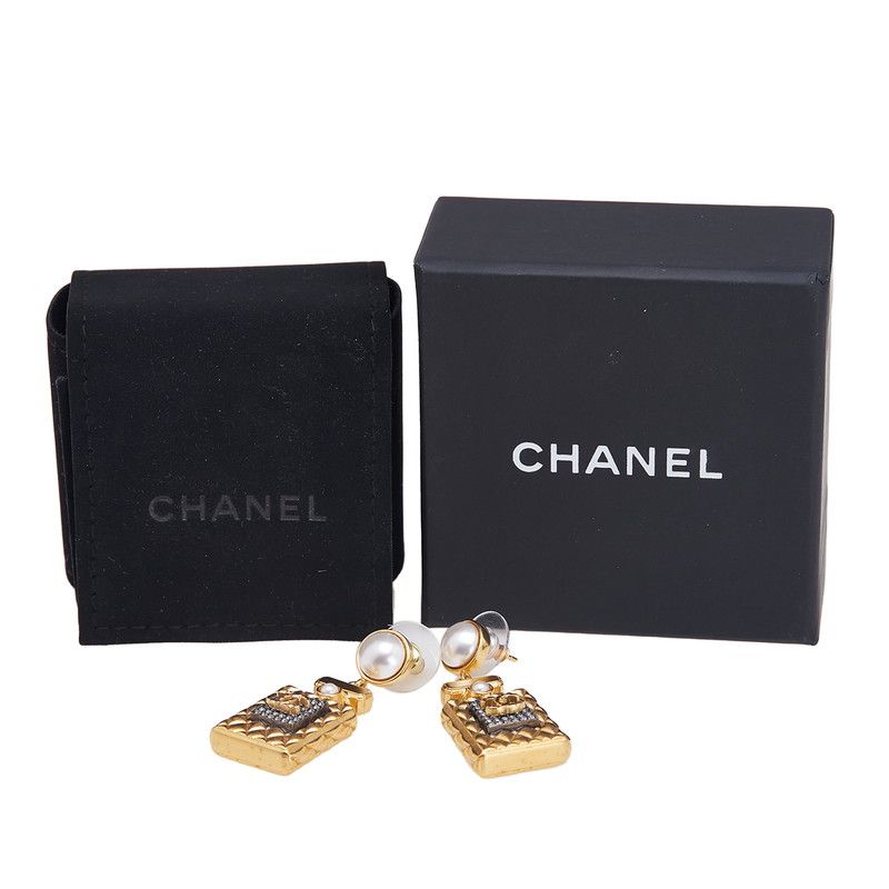 CHANEL 香水ボトルモチーフ ゴールドベルト シャネル ロゴ チェーンベルト GP ゴールド 香水瓶モチーフ