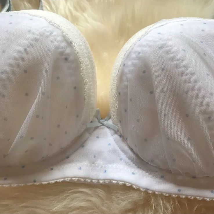 ダイアナ⭐️ブラジャー E70　サンドベージュ 楽天市場】ノンワイヤー ブラジャー 下着 A70〜B80 (ノン