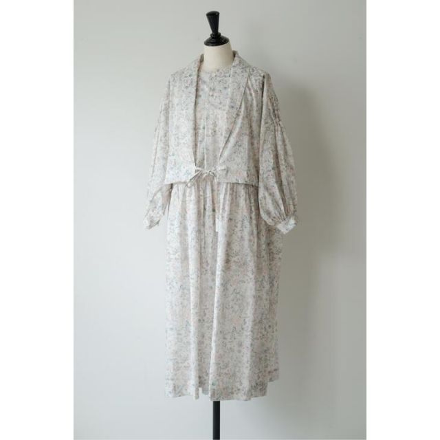 the last flower of the afternoon | layered dress pale pink | ワンピース お洒落
