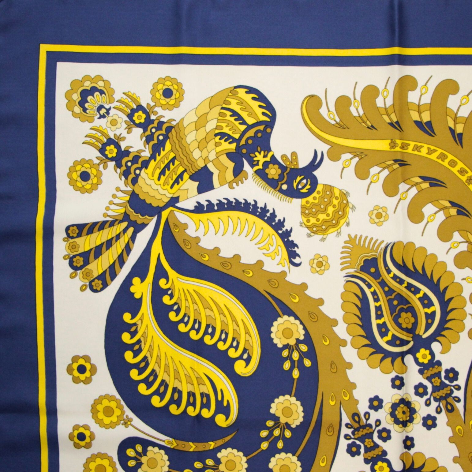 エルメス HERMES カレ90 大判スカーフ SKYROS スキロス 鳥 孔雀 シルク  