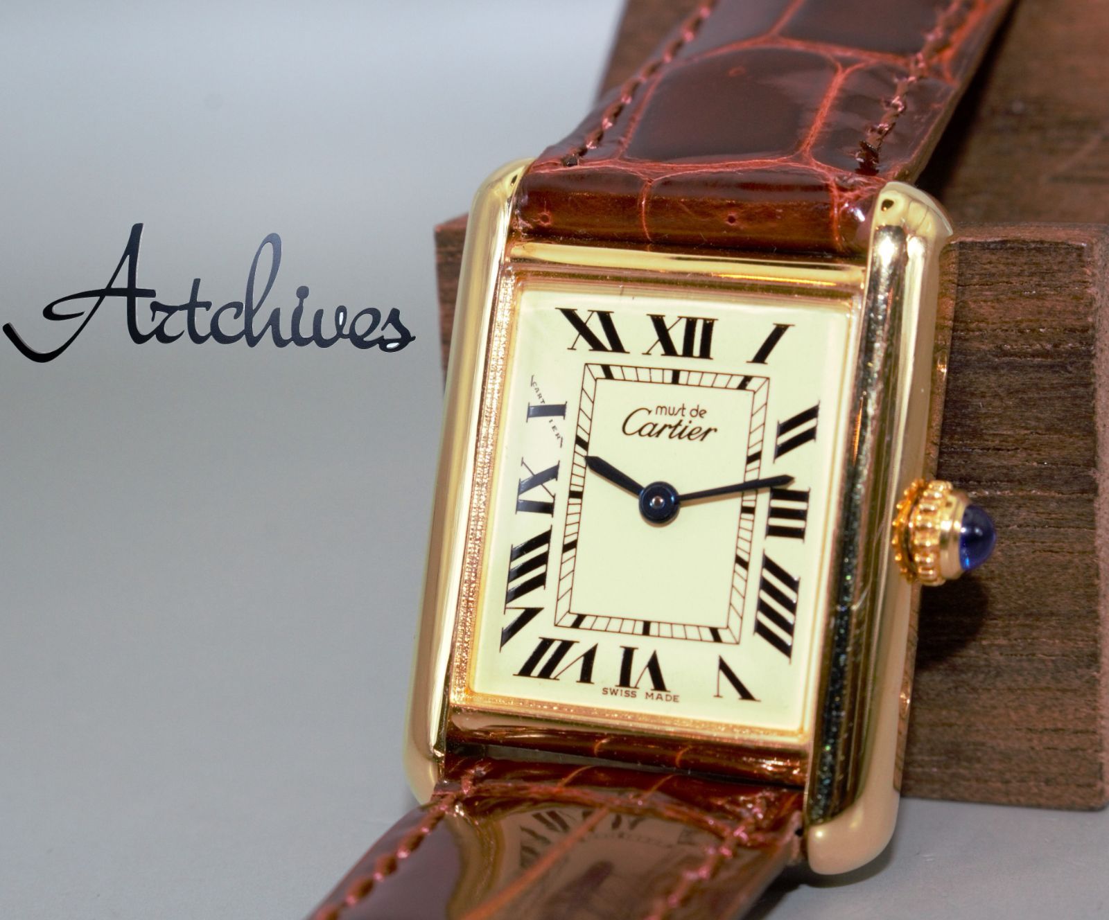 VRW-932 時計 Cartier カルティエ W1017354 マストタンク S M IVO文字盤 レディース クォーツ 腕時計 稼動品