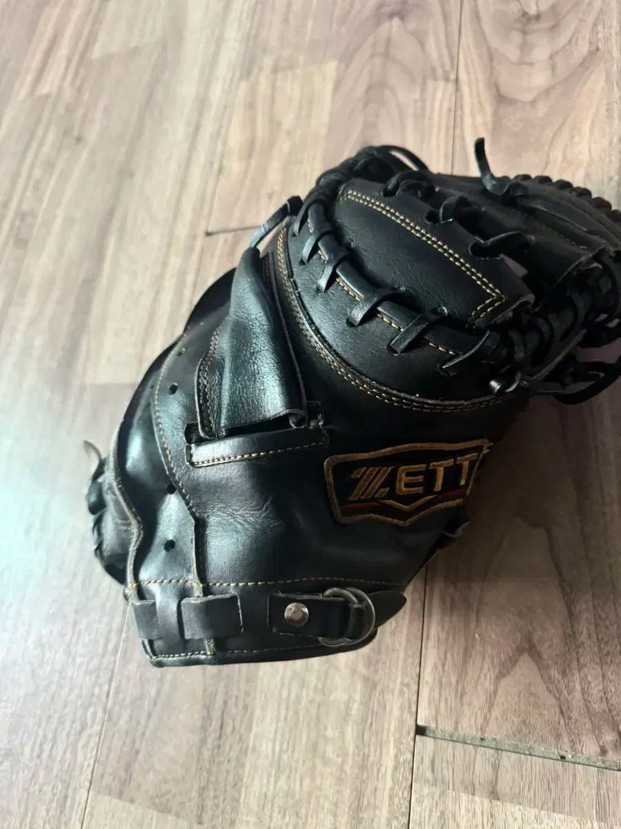 Under Armour 投手用 フィンガーレス・タッシュハウス 野球用グローブ