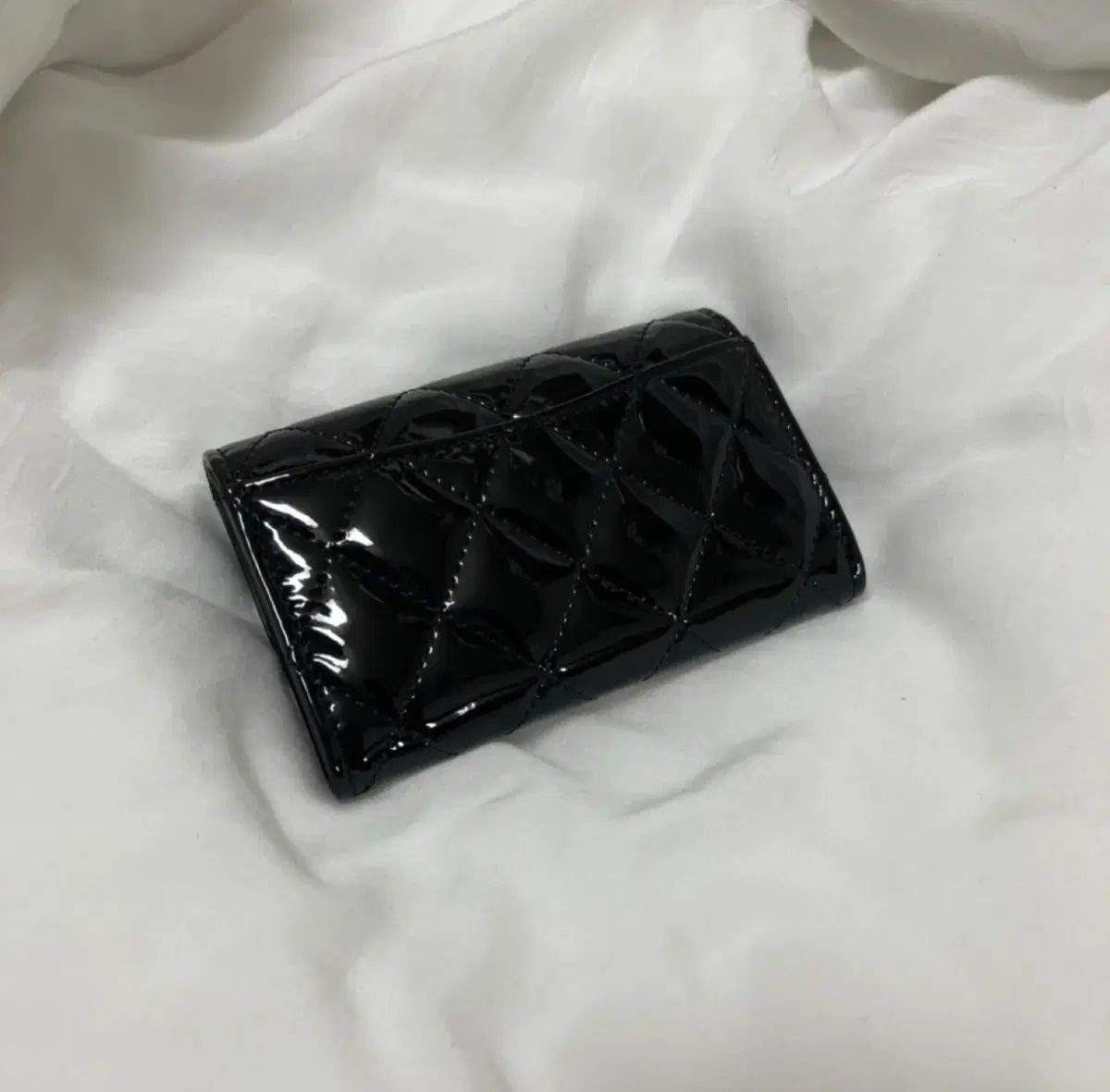 スナップボタン