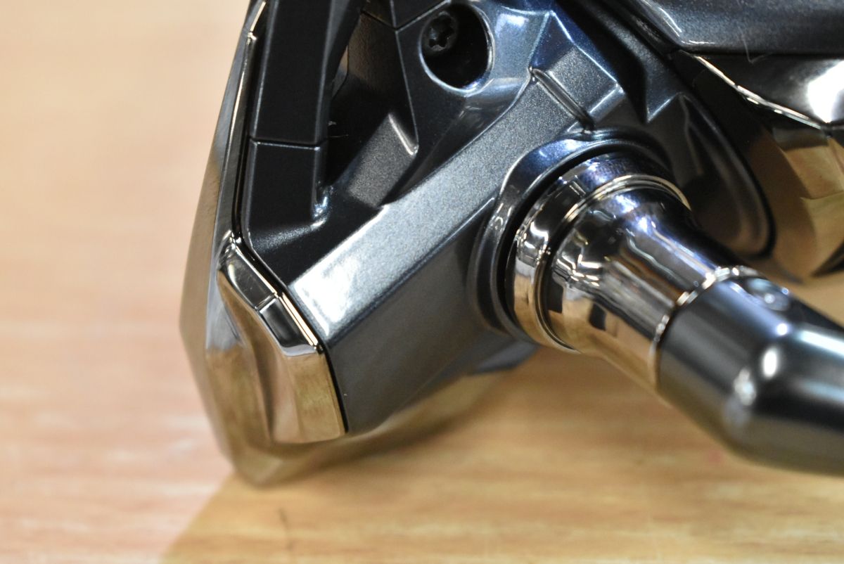 シマノ 25 アルテグラ 4000 SHIMANO ULTEGRA スピニングリール オフショア ライトジギング ブリ サワラ マダイ 等