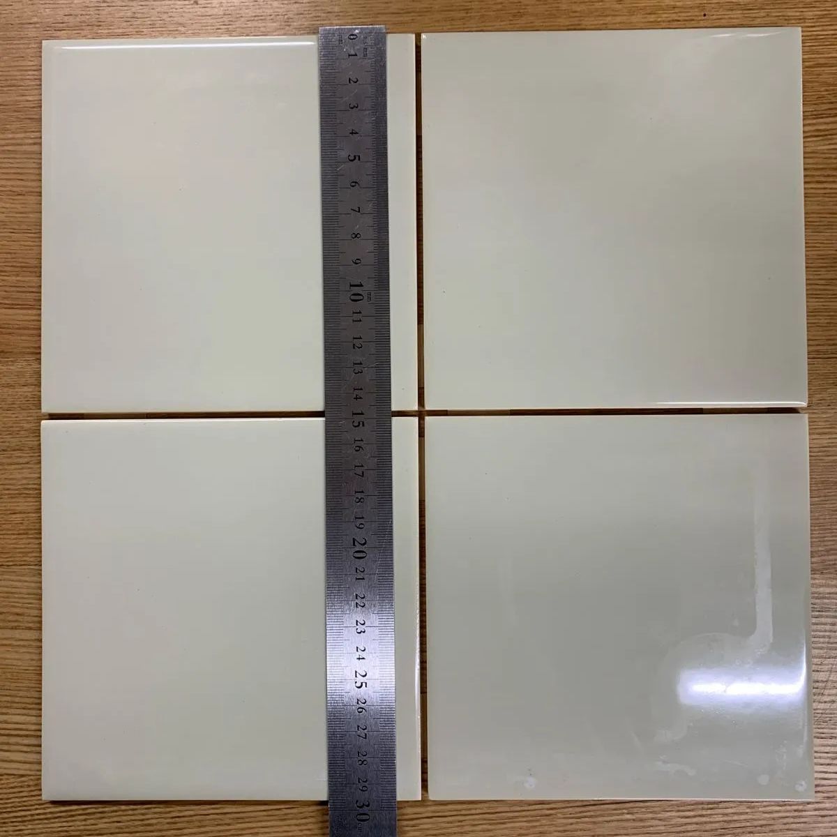 陶磁器タイル 30×30 56枚 Amazon.co.jp: 床タイルサンプルラック、32枚