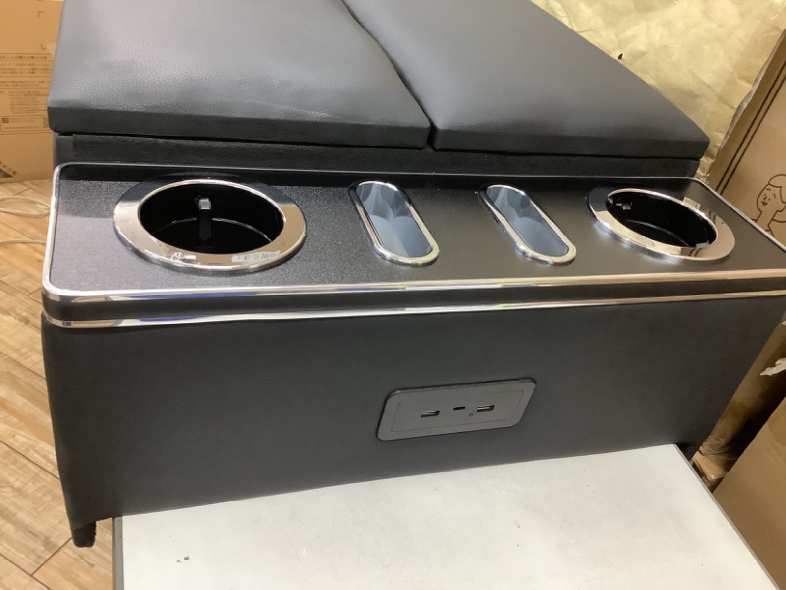 ハイエースワイド車