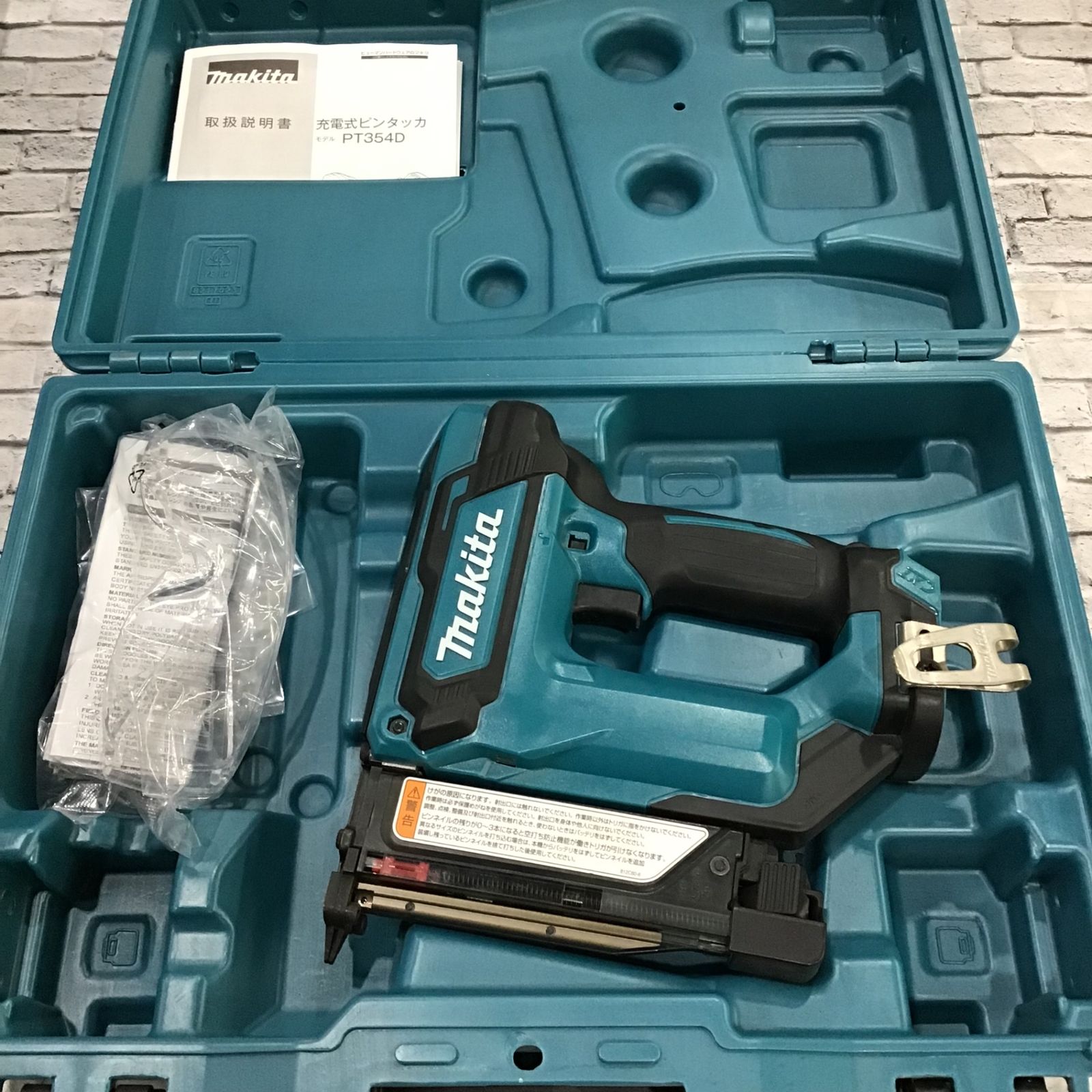 マキタ(makita) コードレスピンネイラ PT354DZK【川口店】