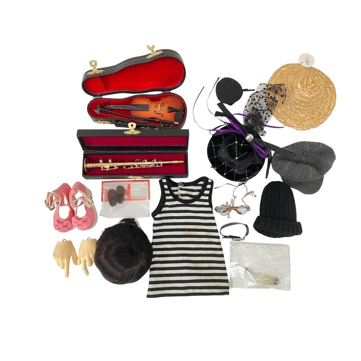 ドール 詳細不明 パーツ 髪 服 アクセサリー 等 おまとめ セット サイズ 混合 ジャンク O10488576