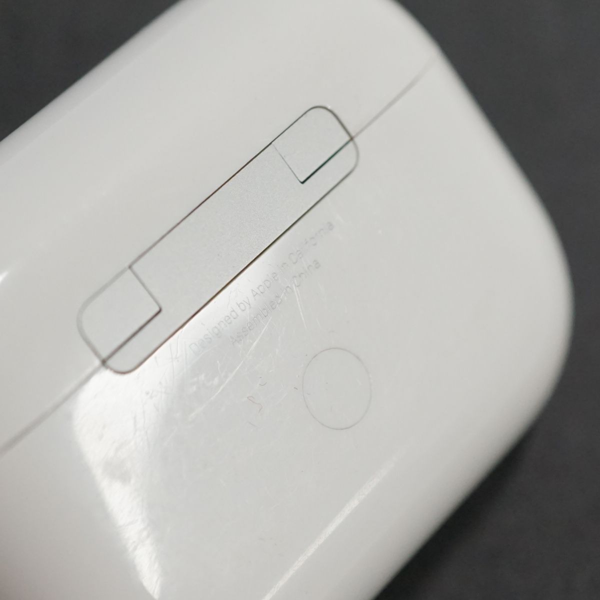 Apple AirPods Pro 充電ケースのみ USED美品 第一世代 ワイヤレス充電 イヤホン Qi Bluetooth MWP22J/A A2190 正規品 純正品 完動品 V9656 Apple AirPods Pro 充電ケースのみ USED美品 第一世代