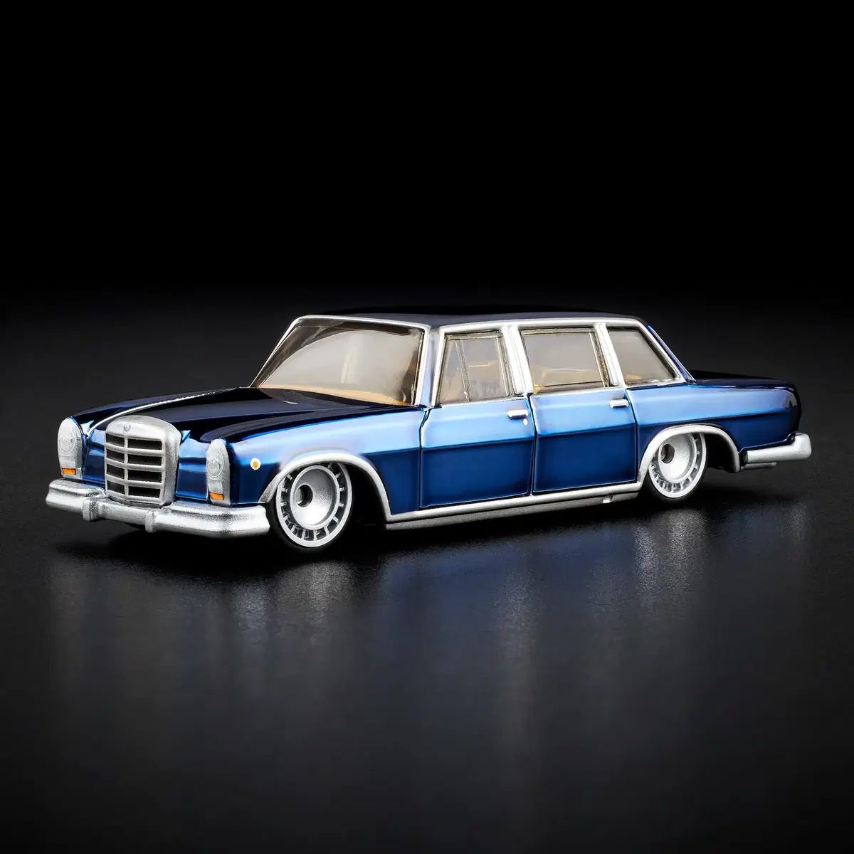 【最終金額】ホットウィール [ RLC 海外限定 ] メルセデス・ベンツ 1 ： 64 ホットウィール RLC 1964 メルセデス ベンツ 600 - メルカリ