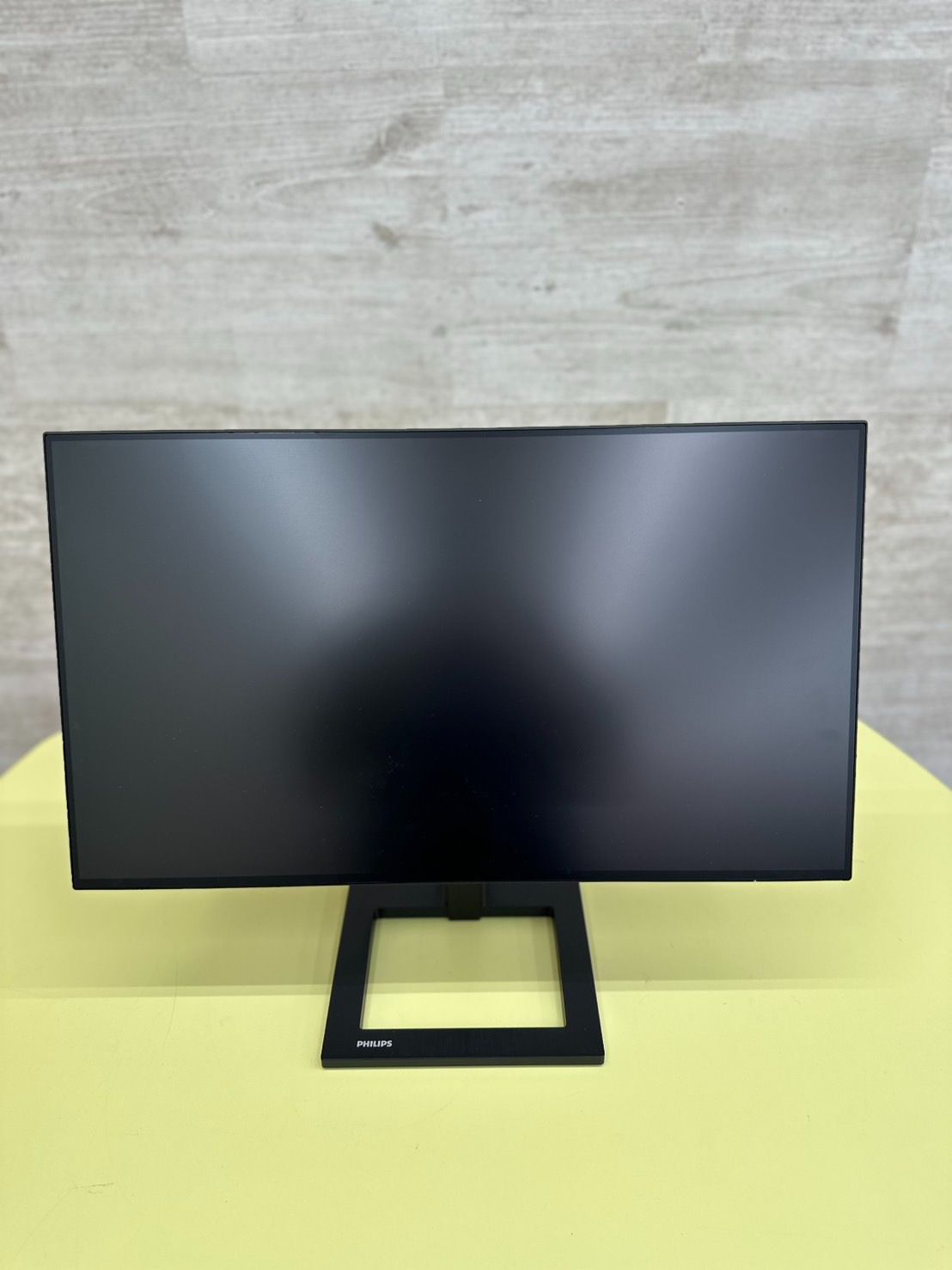【美品】PHILIPS フルHD液晶モニター 242E2F/11 23.8インチ フル HD 液晶モニター 242E2F/11 | Philips
