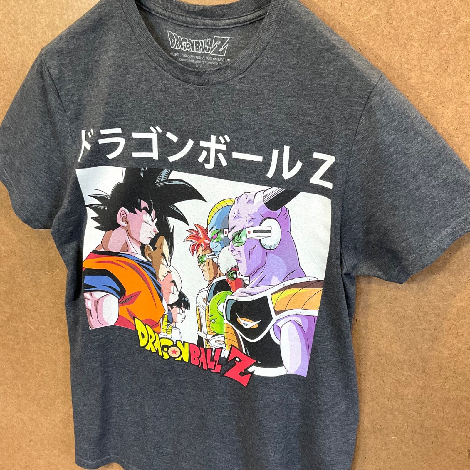 US古着 ドラゴンボールZ ギニュー特戦隊vs悟空 アニメキャラ半袖