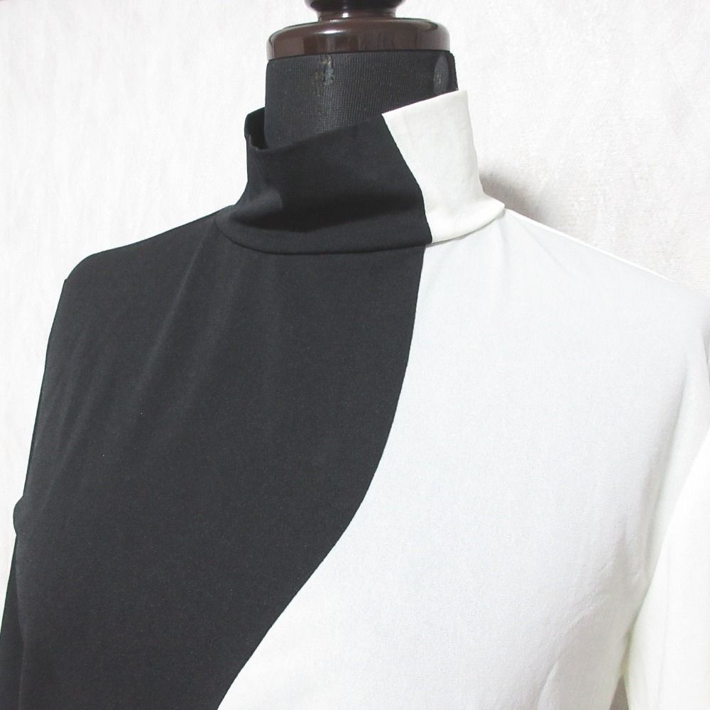 UNITED TOKYO ユナイテッドトウキョウ ハイネックインナー トップス 良品 UNITED TOKYO ユナイテッドトウキョウ バイカラーシアーT