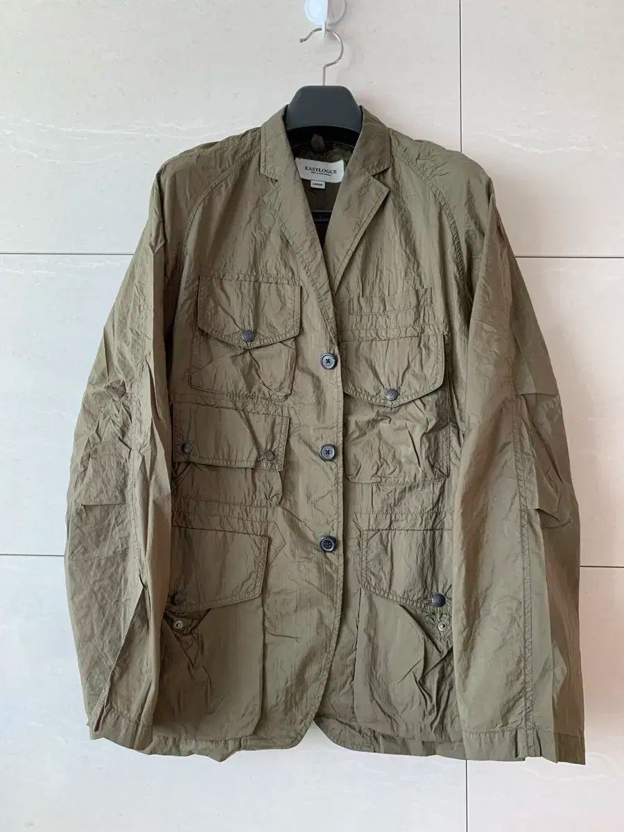 【雷市場（ポンジャン）商品韓国直送】 EASTLOGUE ナイロン リップストップ トレッキング ジャケット L
