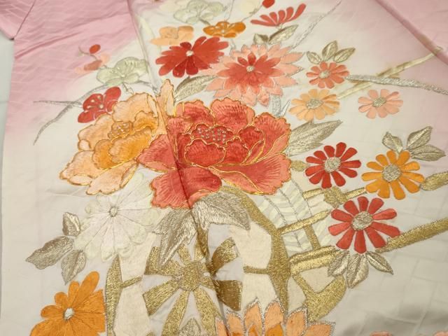 お引きずり　駒刺繍　花車　金銀彩　暈し染め お引きずり 駒刺繍 花車 金銀彩 暈し染め レディース
