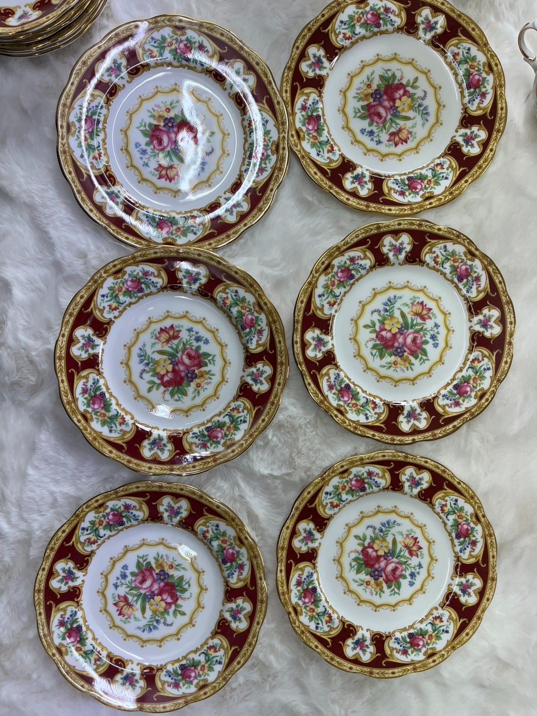 英国製　ロイヤルアルバート　レディハミルトンのトリオ　2セット 英国製 ロイヤルアルバート レディハミルトンのトリオ 2セット