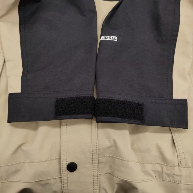 THE NORTH FACE Mountain Light Jacket ゴアテックス NP11834 M THE NORTH FACE Mountain Light Jacket ゴアテックス NP11834 M