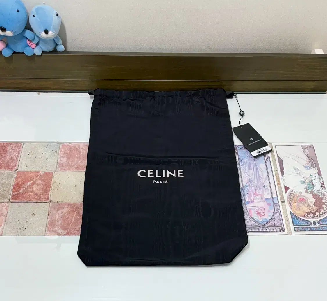 Celine セリーヌ ほこり 39 5x58 5
