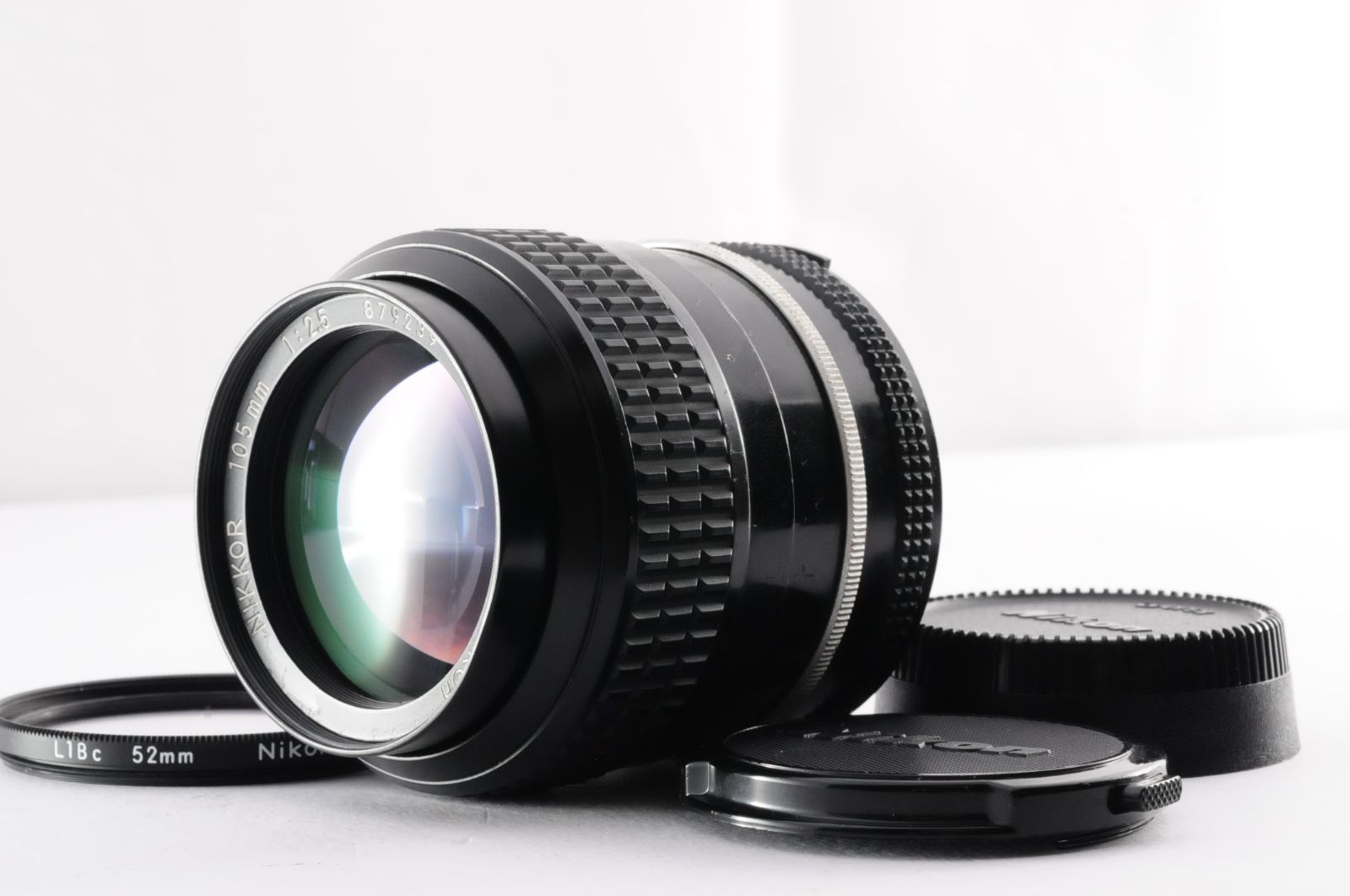 ニコン Nikon Ai NIKKOR 105mm F2.5 1:2.5 MF マニュアル カメラレンズ