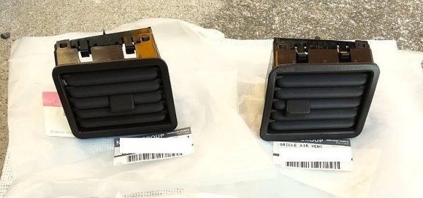 日産 Y31 セドリック グロリア エアコン吹き出し口 左右セット セット販売 茶色 検索 VG20DT 純正 ボディ バンパー パーツ レストア JN32