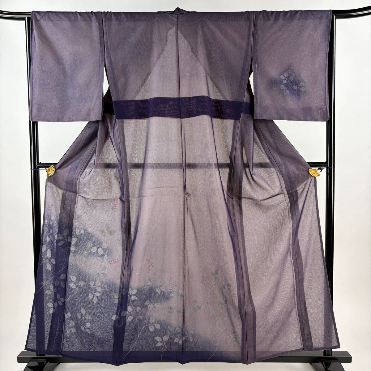 付下げ 身丈158.5cm 裄丈65.5cm M 薄物 草花 霞 紫 正絹 名品 【】
