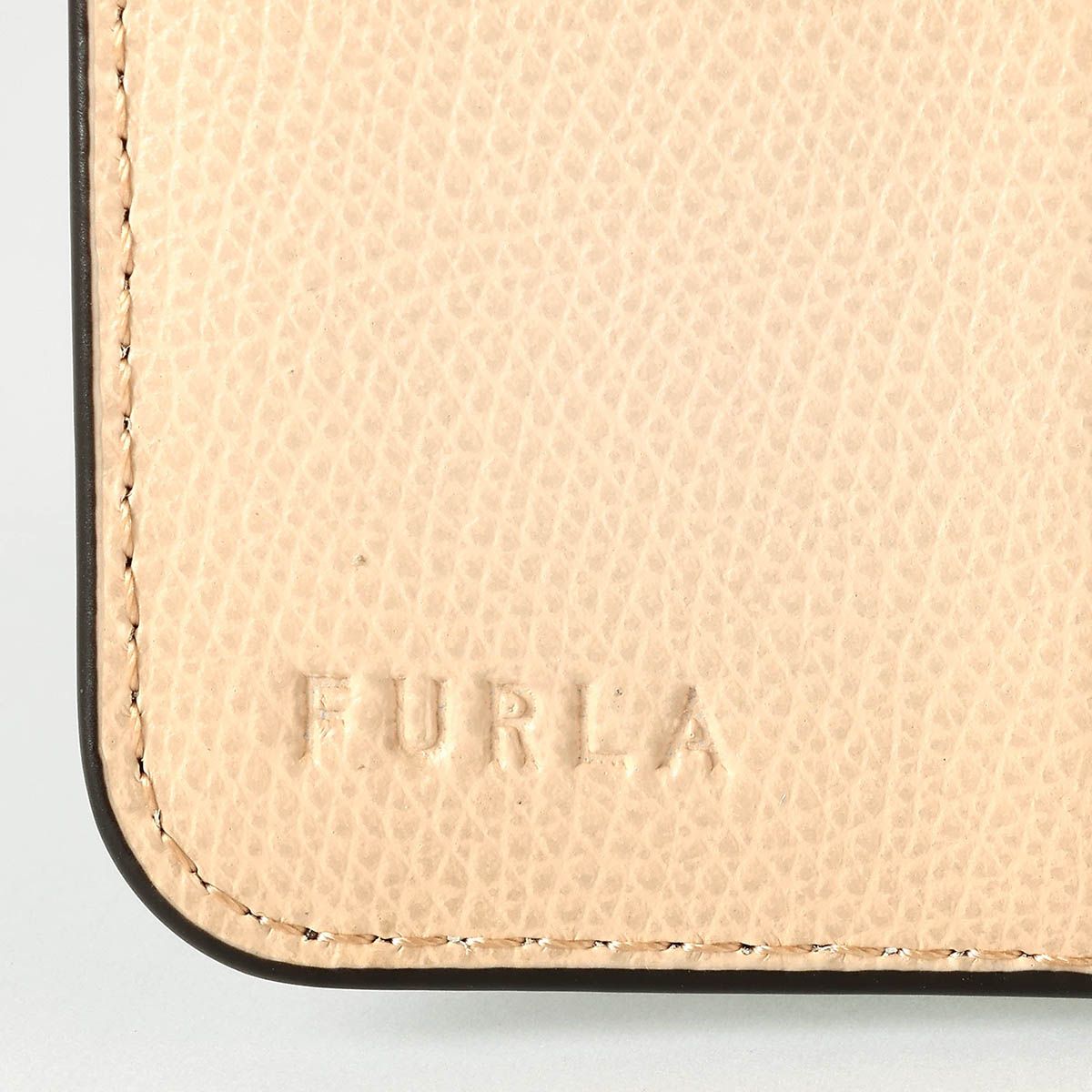新品 フルラ FURLA 2つ折り財布 カメリア COMPACT WALLET スタッコグレー/バレリーナ 新品 フルラ FURLA 2つ折り財布 カメリア COMPACT WALLET スタッコ