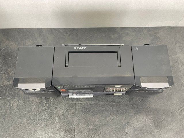 ソニー FM/AM/カセットコーダー 【中古】 SONY CFS-1000 ラジカセ