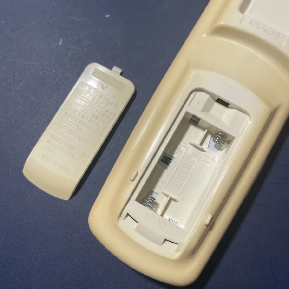 ダイキン DAIKIN ARC428A3 リモコン エアコン 除菌 清掃済み 中古