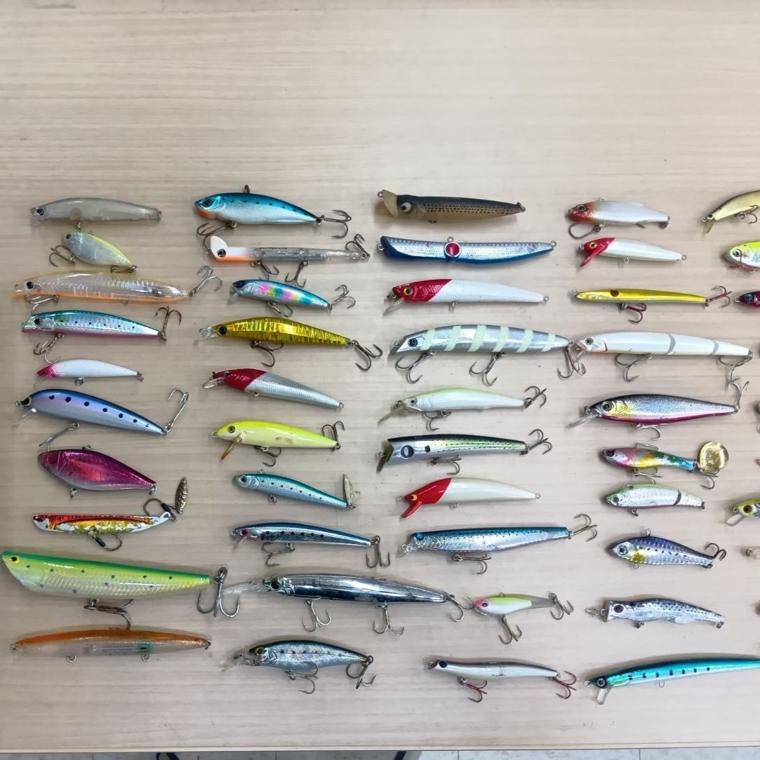 まとめ】ルアーまとめ売り 58個 まとめ】ルアーまとめ売り 58個 TROUT