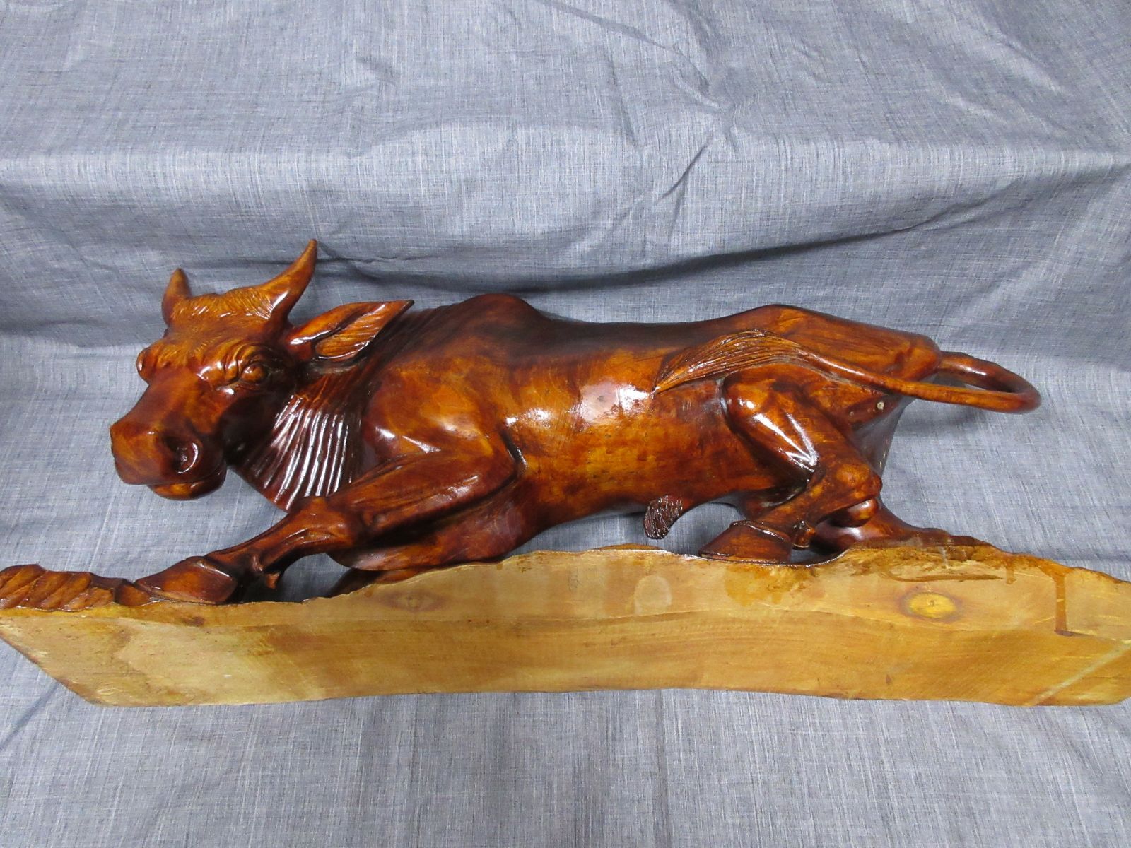 銅像 牛 実物サイズになります！