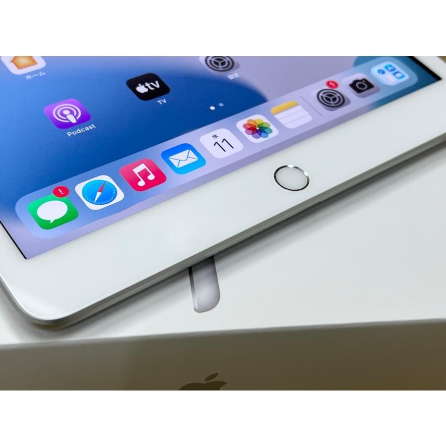 Apple iPad (第8世代) 128GB シルバーSIMフリー Apple iPad 第8世代