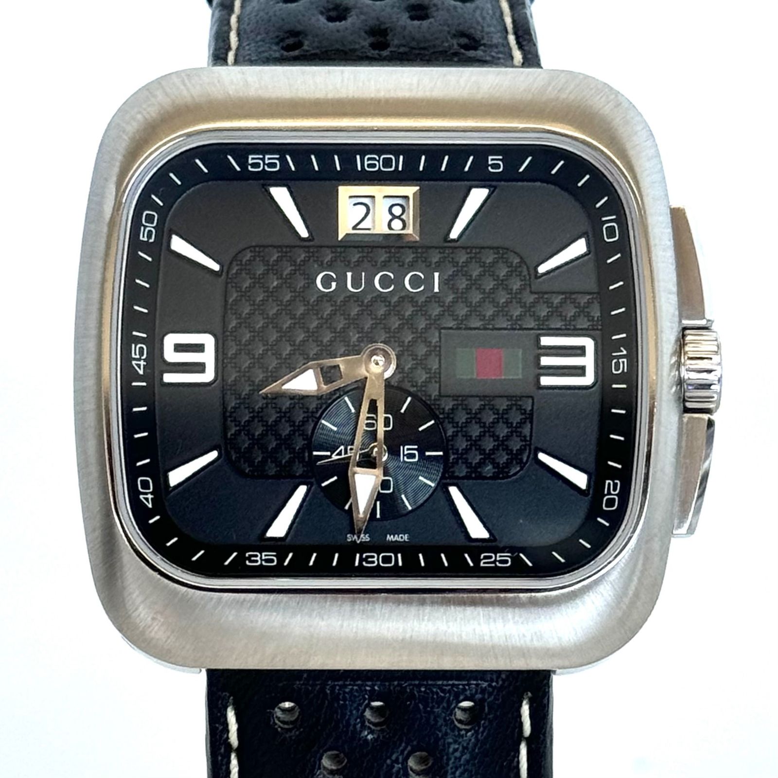 gucci クーペ 131.3 クォーツ スモールセコンド デイト表示 革ベルト