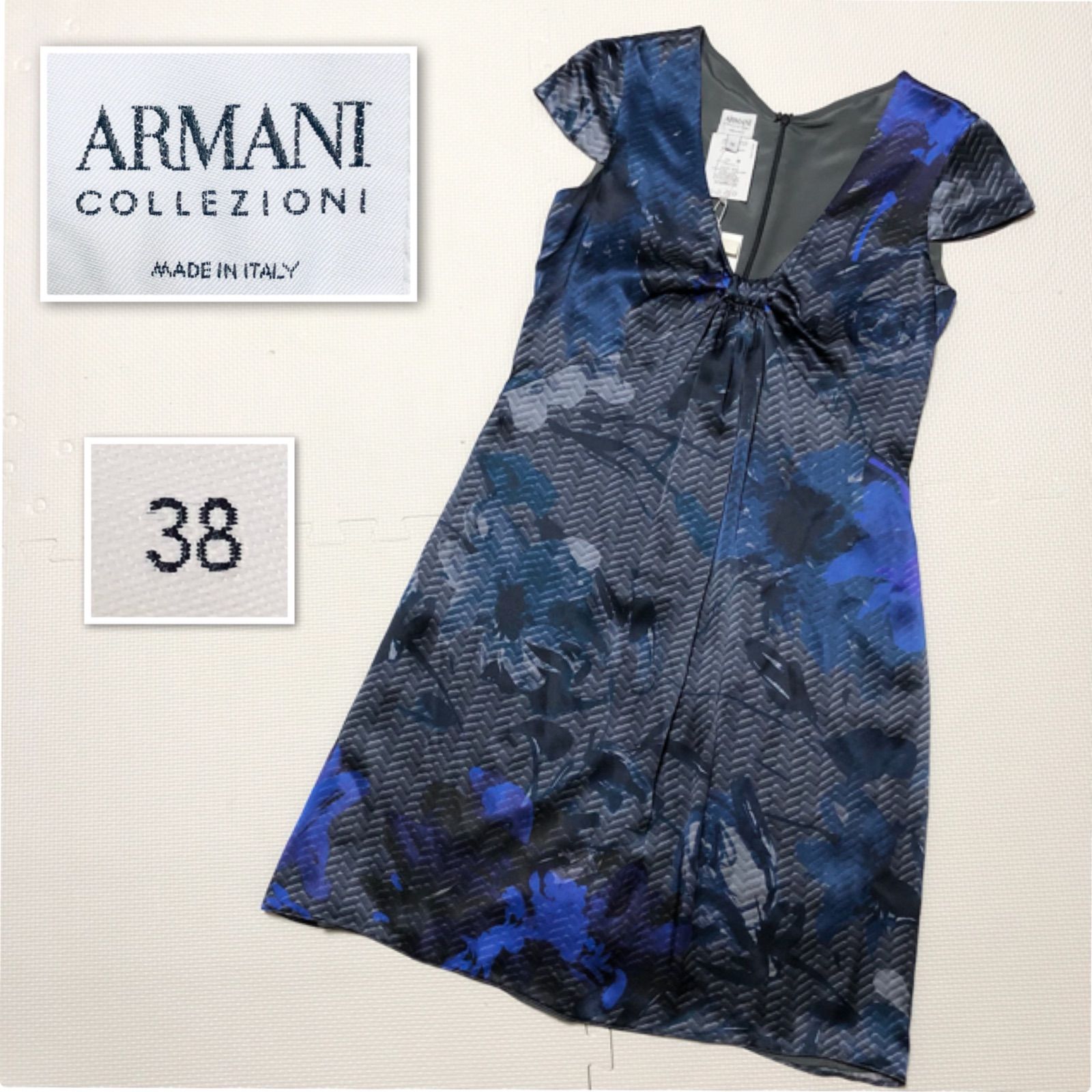 ■未使用タグ付き■ARMANI COLLEZIONI アルマーニ コレツィオーニ　キャップスリーブ　シルクワンピース　Aライン　size38(M)  イタリア製　シルク100% 裏地あり　グレー×ブルー×パープル　レディース