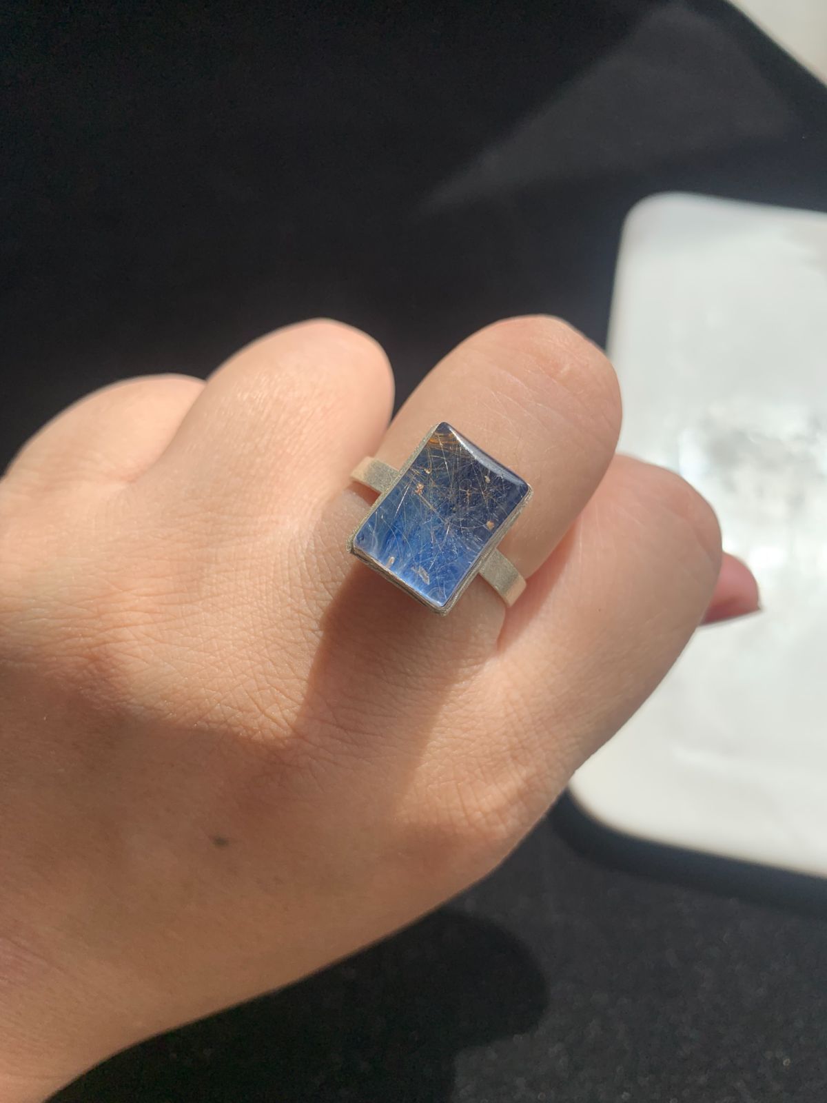 ペリドットインブルーカルサイト×ルチルクォーツ ダブレット ストーン