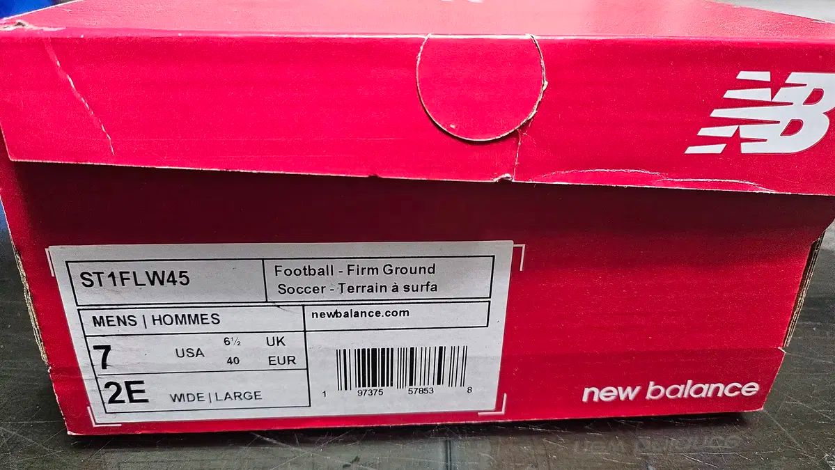 サッカーシューズ